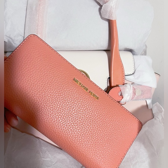 🌸NeW! Michael Kors Carmen MD Satchel Set - Picture 11 of 12